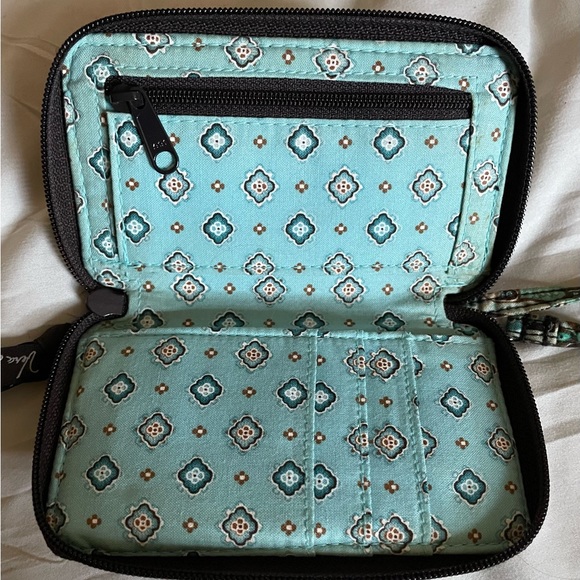 Vera Bradley wallet wristlet - Picture 2 of 10